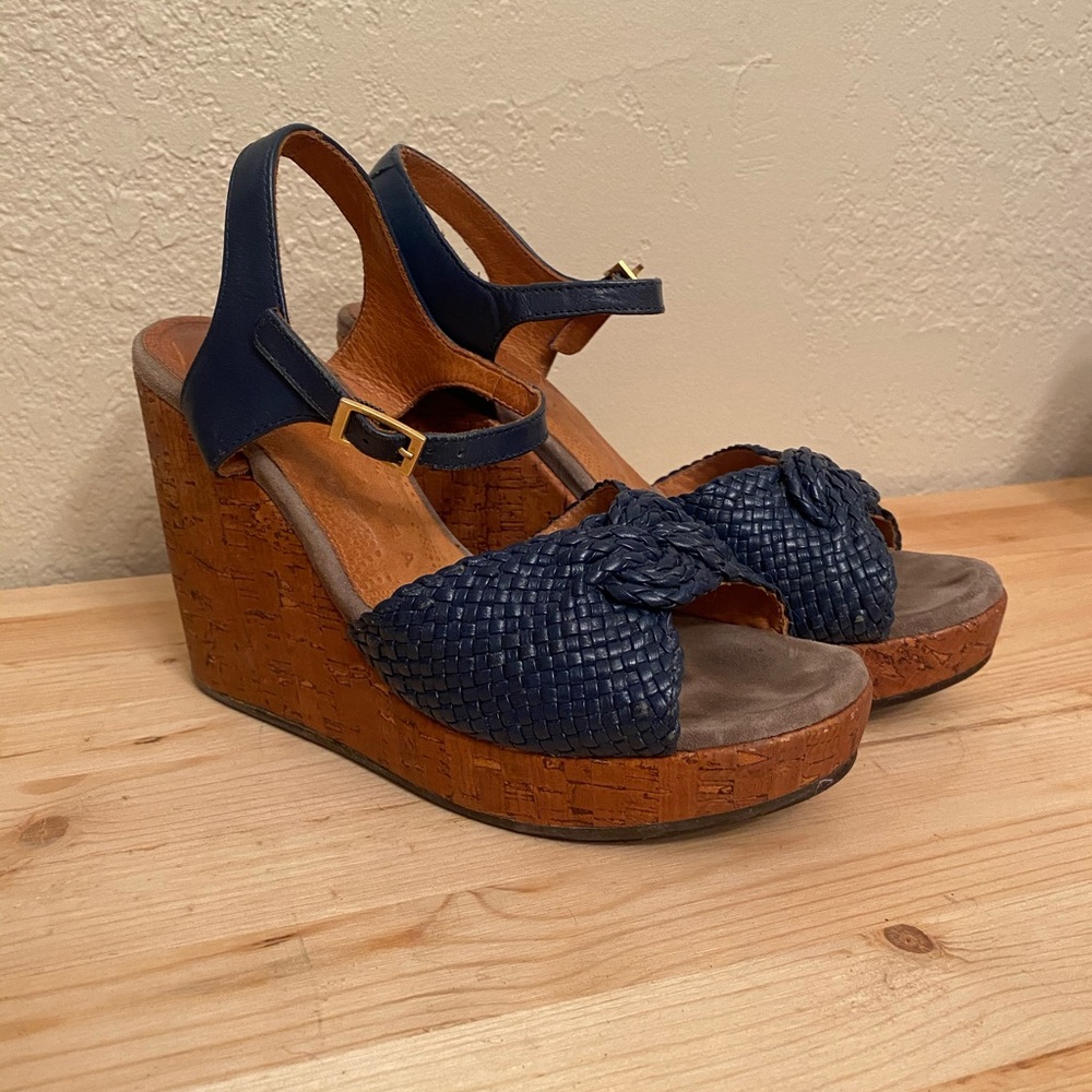 Chie Mihara well loved sandals Sz 37/6.5